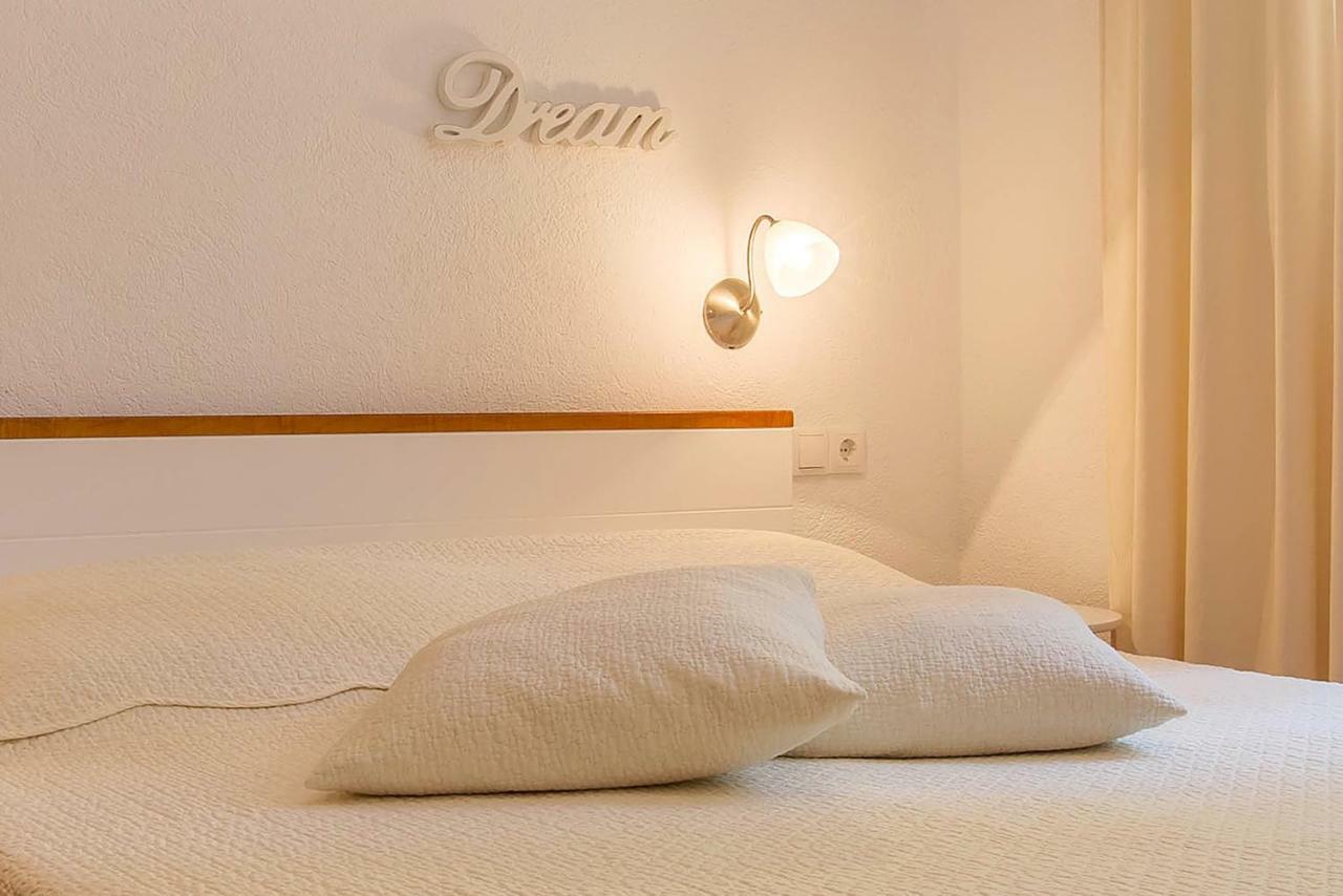 villa pod borom Sveta Nedelja  Esterno foto