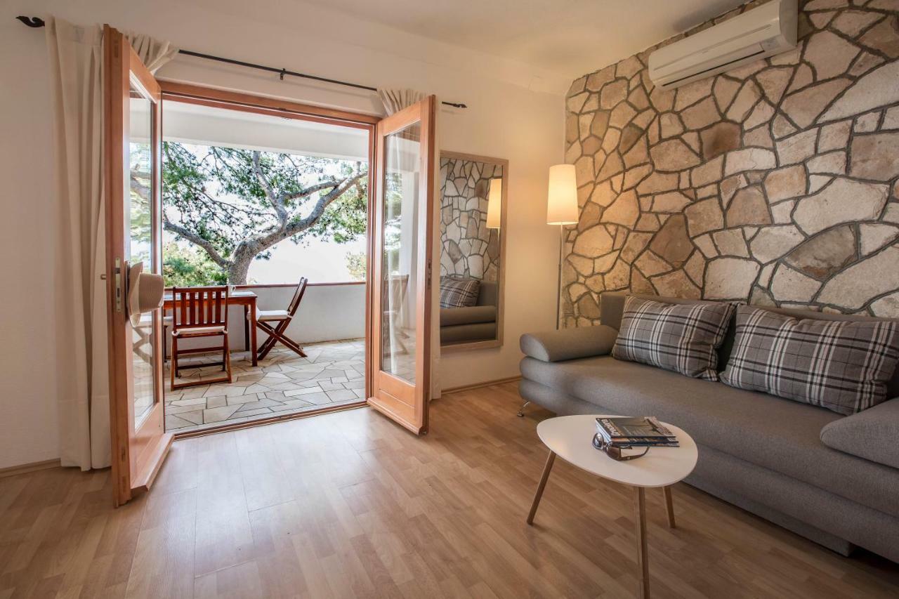 villa pod borom Sveta Nedelja  Esterno foto