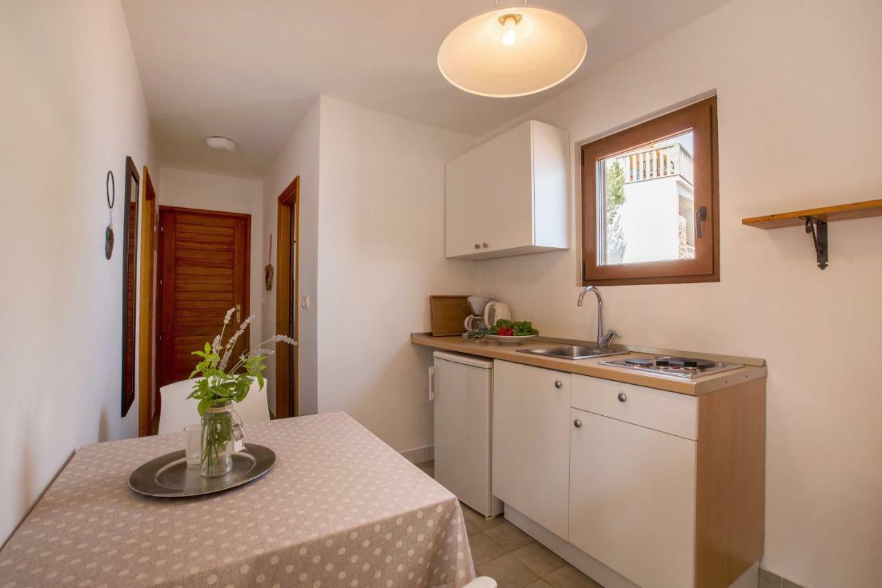 villa pod borom Sveta Nedelja  Esterno foto